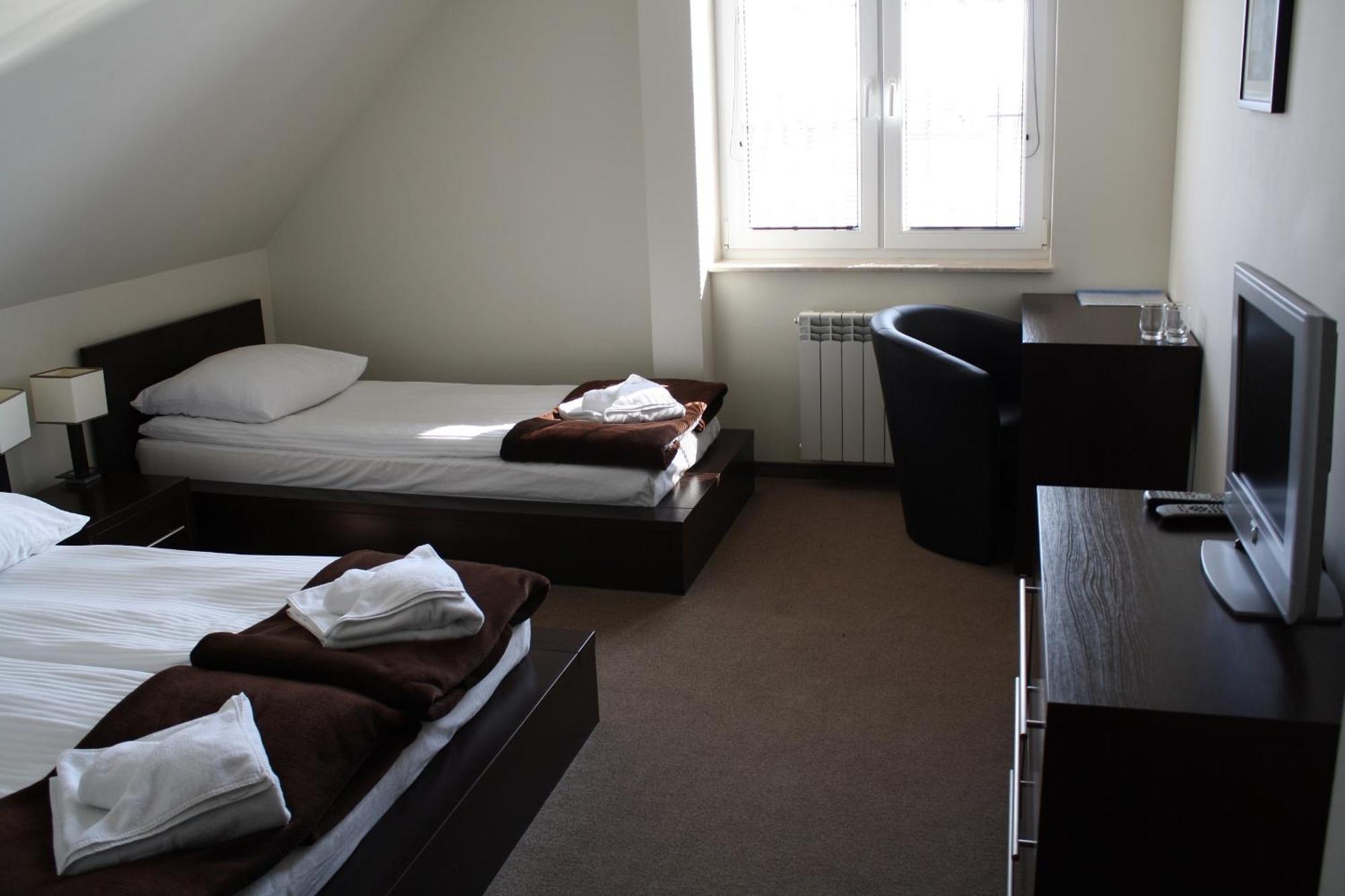 Marina Gorklo - Zurawi Kat Hotel Quarto foto